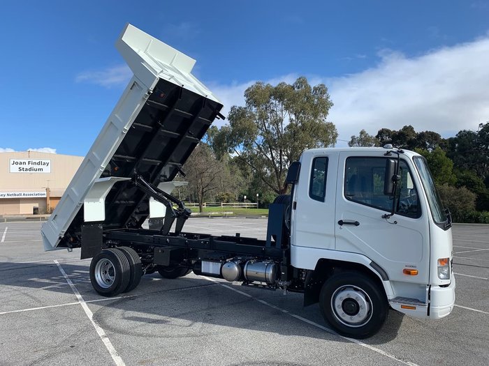 2020 FUSO FIGHTER 1124 null null White