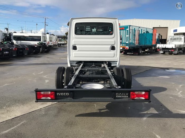 2020 IVECO DAILY 70C21 DUAL CAB 3750MM WHEELBASE null null white