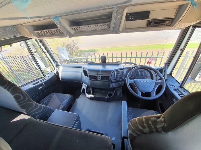 2020 IVECO STRALIS ATI 360 4X2 CAB CHASSIS - LOW ROOF SLEEPER AUTO null null white