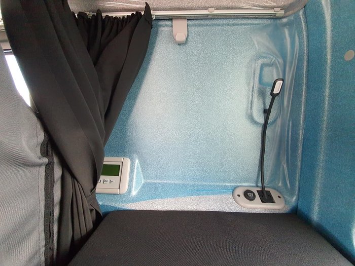 2020 IVECO STRALIS ATI 360 4X2 CAB CHASSIS - LOW ROOF SLEEPER AUTO null null white