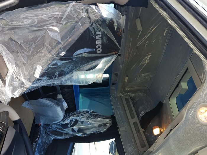 2020 IVECO 2020 IVECO STRALIS ATI 360 6X2 HIGH ROOF null null White