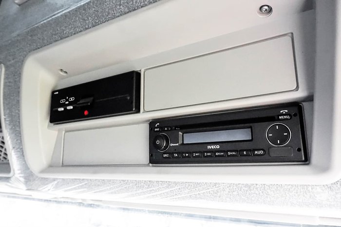 2020 IVECO 2020 IVECO STRALIS ATI 360 6X2 HIGH ROOF null null White