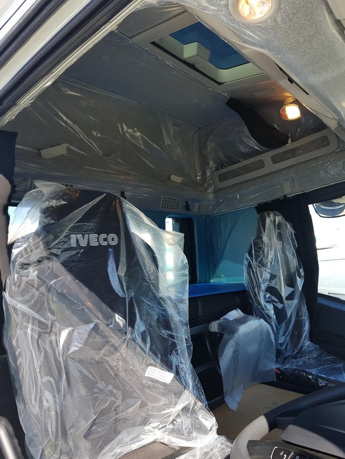 2020 IVECO 2020 IVECO STRALIS ATI 360 6X2 HIGH ROOF null null White