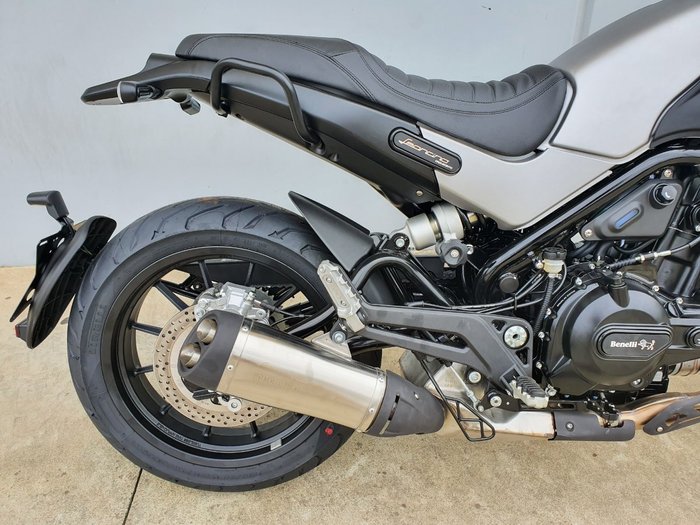 2020 Benelli LEONCINO (ABS) Silver