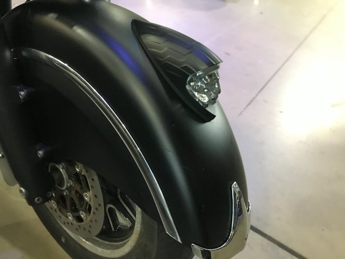 2017 Indian CHIEFTAIN DARK HORSE Thunder Black Smoke