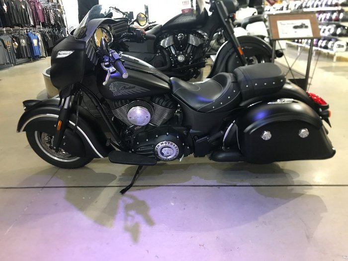 2017 Indian CHIEFTAIN DARK HORSE Thunder Black Smoke