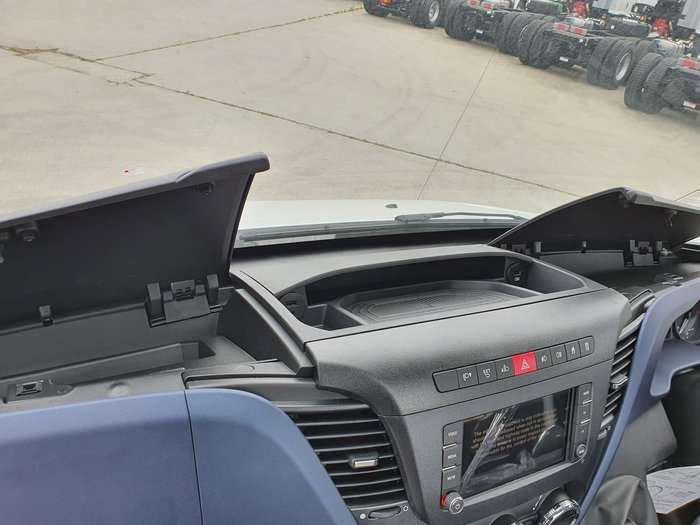 2020 IVECO 50C17 3450MM WHEELBASE WITH AUTO, AIRBAG REAR & DIFF LOCK White