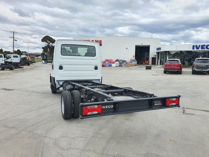 2020 IVECO 50C21 205HP & AUTO 3750MM WHEELBASE white