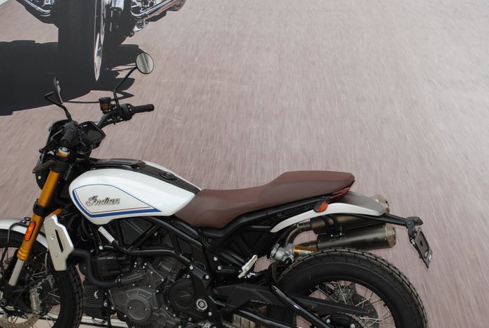 2019 Indian FTR 1200 S RED STEEL GRAY Indian Red over Steel Gray