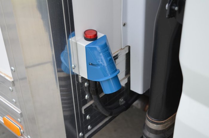 2019 FUSO FEB21ER3SFBC White