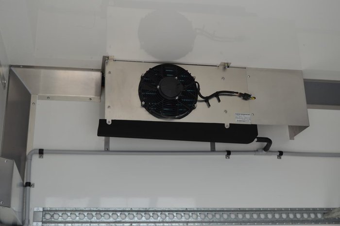 2019 FUSO FEB21ER3SFBC White