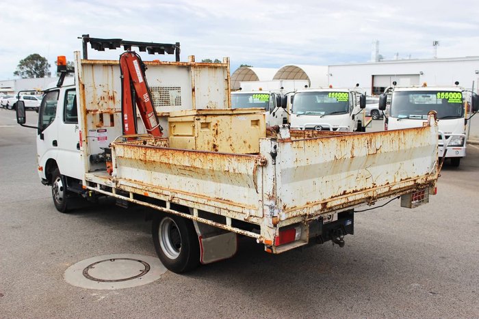 2010 HINO 300 SERIES 716 WHITE