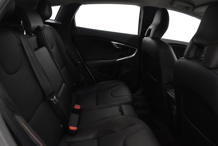 2014 Volvo V40 Cross Country T5 Luxury MY14 Four Wheel Drive White