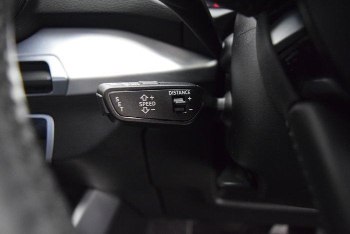 2016 Audi Q2 design GA MY17 Nano Grey