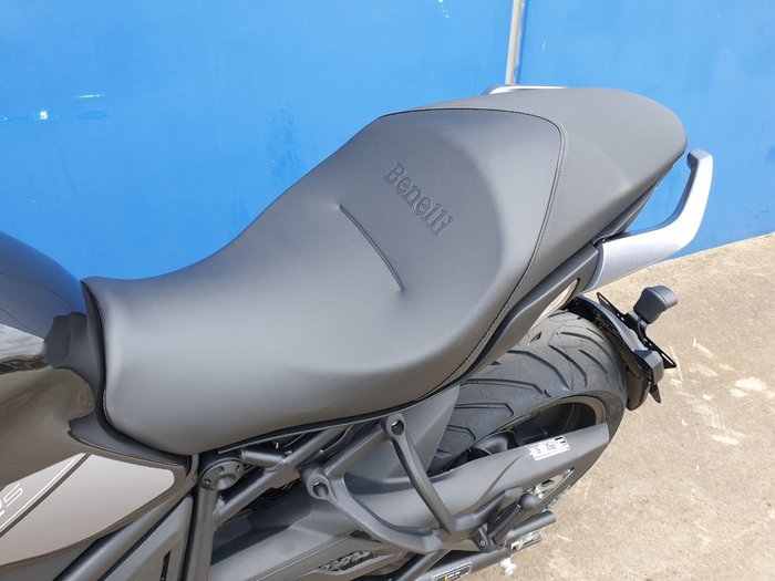 2021 Benelli 2021 Benelli 750CC 752S Road Black