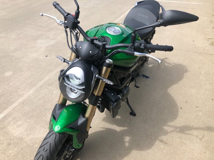 2021 Benelli 2021 Benelli 750CC 752S Road Green