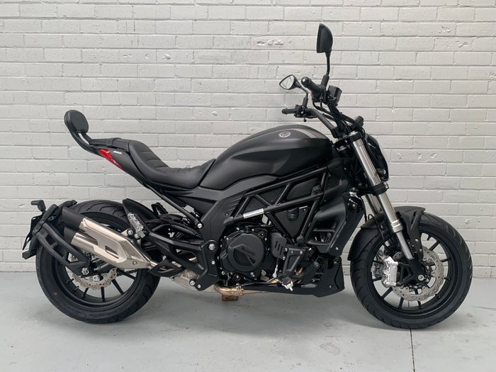 2020 Benelli 502C Black