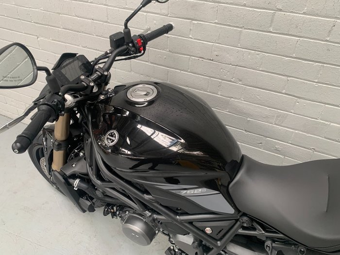 2021 Benelli 2021 Benelli 750CC 752S Road Black