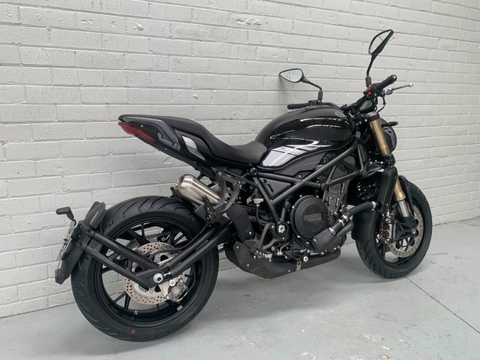 2021 Benelli 2021 Benelli 750CC 752S Road Black