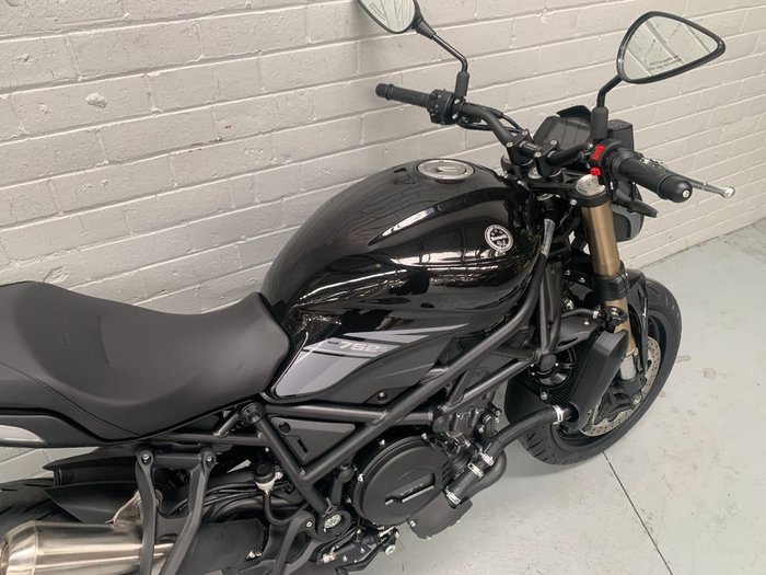 2021 Benelli 2021 Benelli 750CC 752S Road Black