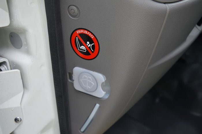 2020 FUSO FEA61BR4SFBC White