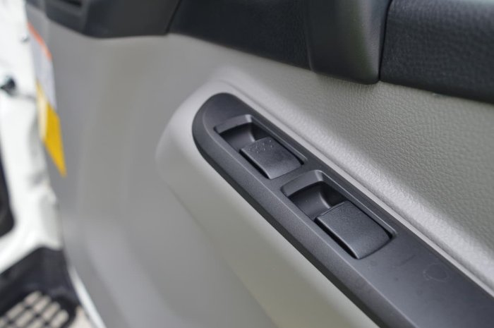 2020 FUSO FEA61BR4SFBC White