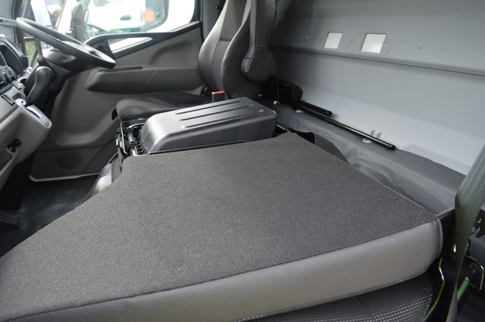 2020 FUSO FEA61BR4SFBC White