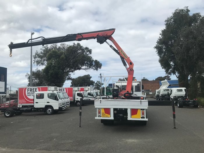 2009 HINO FG 1527 White