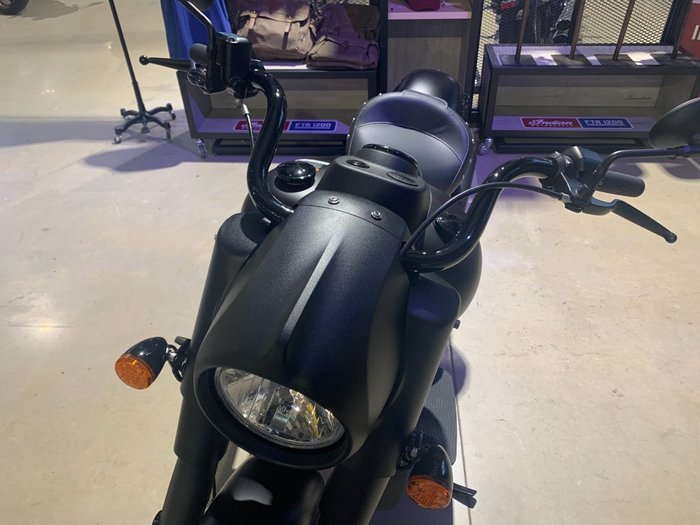 2020 Indian CHIEF DARK HORSE Black