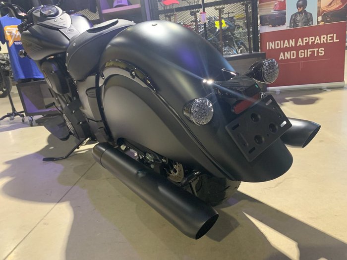 2020 Indian CHIEF DARK HORSE Black