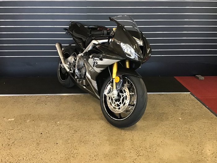 2020 Triumph DAYTONA MOTO2 LIMITED EDITION Grey