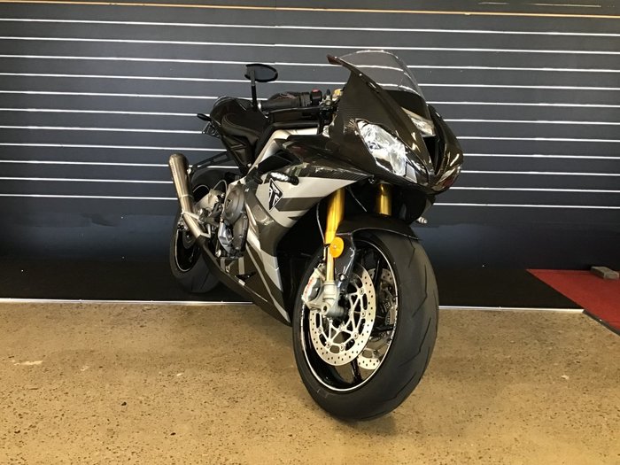 2020 Triumph DAYTONA MOTO2 LIMITED EDITION Grey