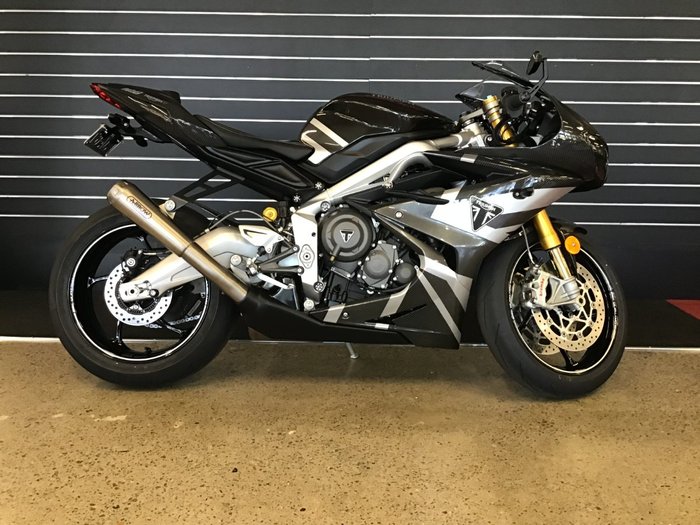 2020 Triumph DAYTONA MOTO2 LIMITED EDITION Grey