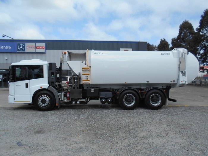 2015 MERCEDES-BENZ ECONIC 2630LL DUAL CONTROL White