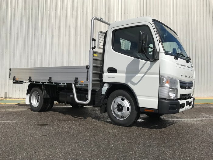 2020 FUSO CANTER 515 CITY CAB White