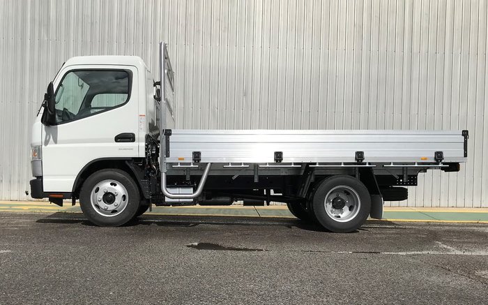 2020 FUSO CANTER 515 CITY CAB White