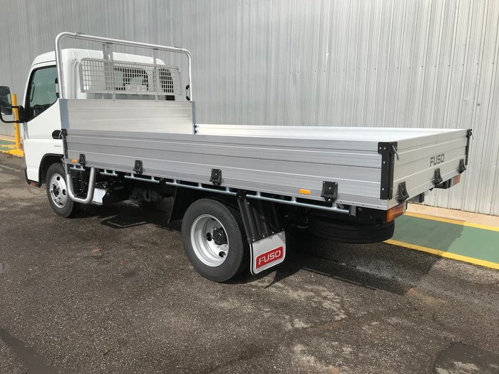 2020 FUSO CANTER 515 CITY CAB White