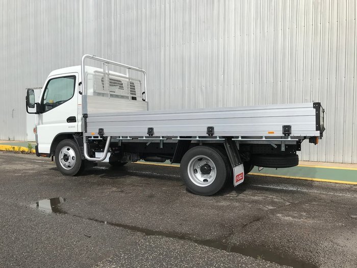 2020 FUSO CANTER 515 CITY CAB White