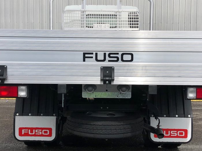 2020 FUSO CANTER 515 CITY CAB White