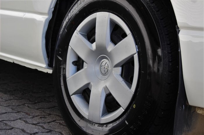 2008 Toyota Hiace Commuter TRH223R MY08 White