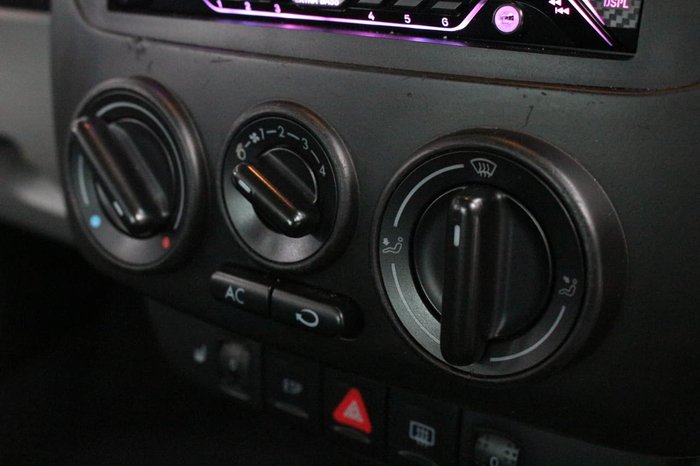 2001 Volkswagen Beetle 9C Silver