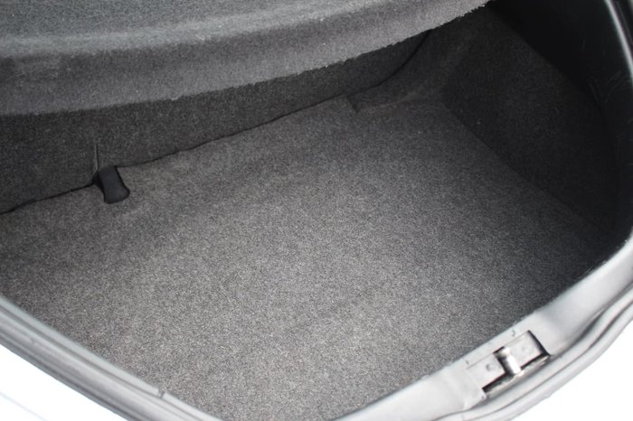 2001 Volkswagen Beetle 9C Silver