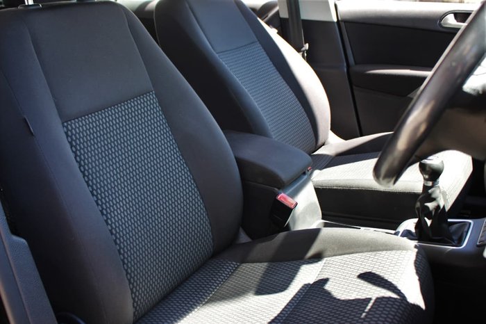 2008 Volkswagen Tiguan 103TDI 5N Four Wheel Drive Black