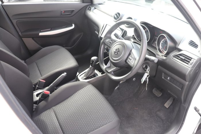 2019 Suzuki Swift GL Navigator AZ White