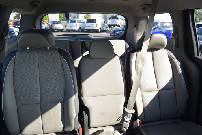 2016 Kia Carnival SLi YP MY16 Black