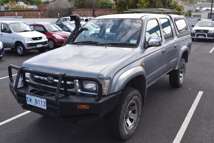 1998 Toyota Hilux SR5 RZN169R 4X4 Dual Range Grey