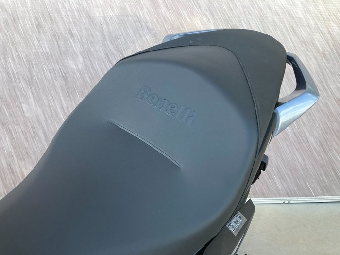 2021 Benelli 2021 Benelli 750CC 752S Road Red