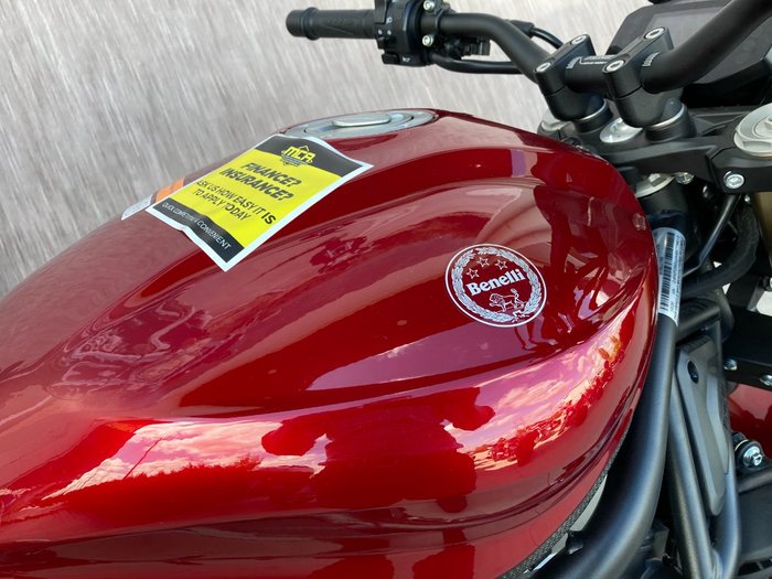 2021 Benelli 2021 Benelli 750CC 752S Road Red