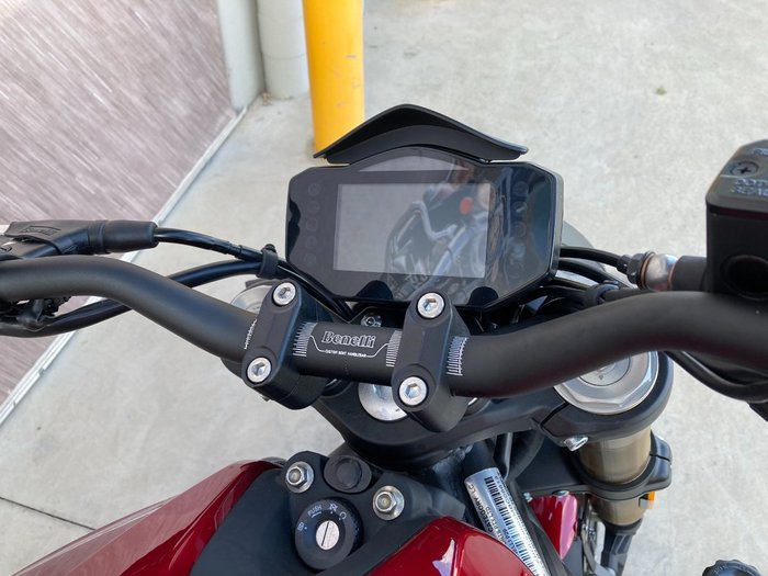 2021 Benelli 2021 Benelli 750CC 752S Road Red