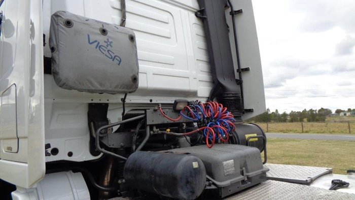 2016 MERCEDES-BENZ 2655 White